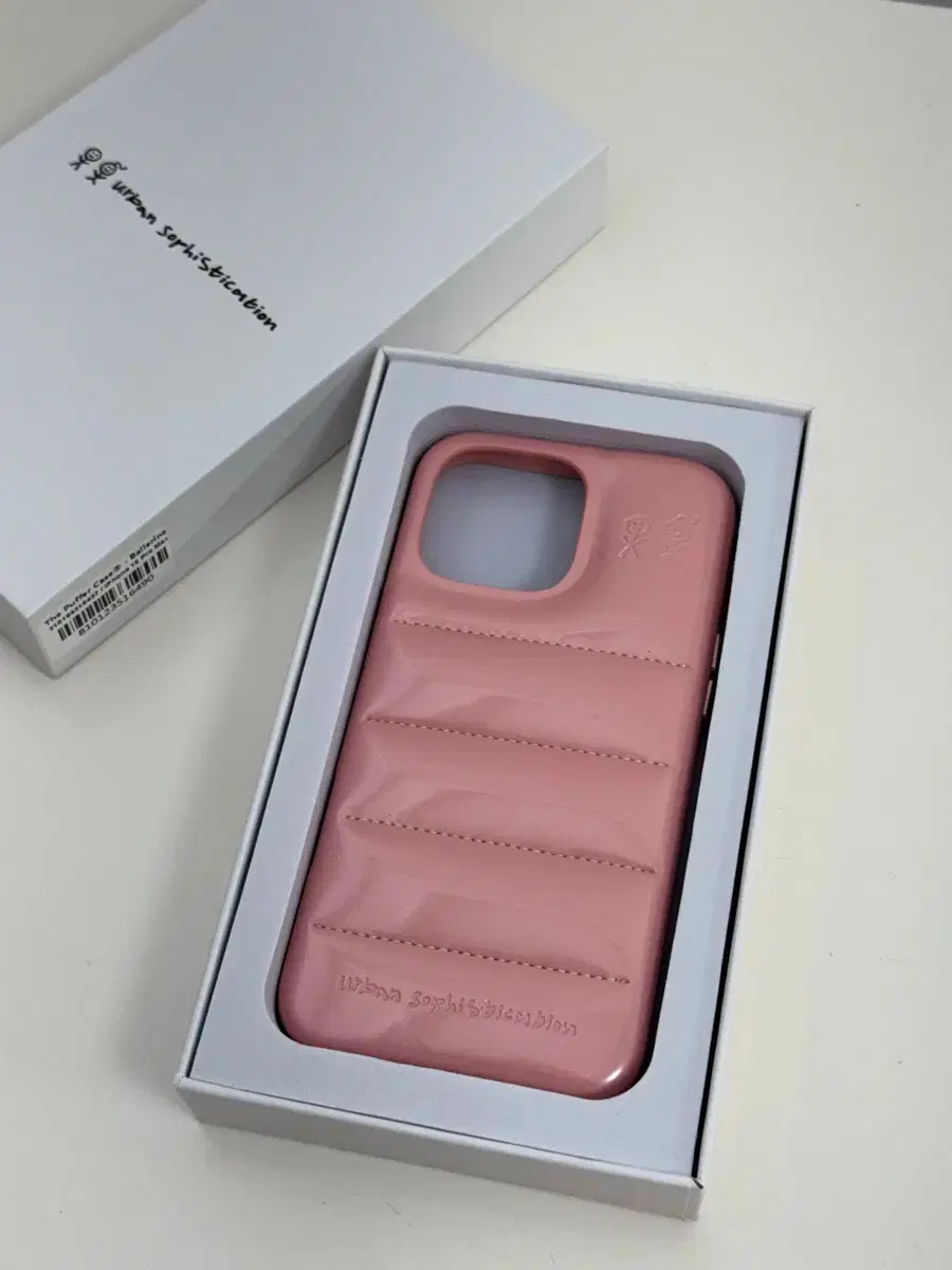 アーバンソフィスティケーションバレリーナプーパーケースiPhone 16